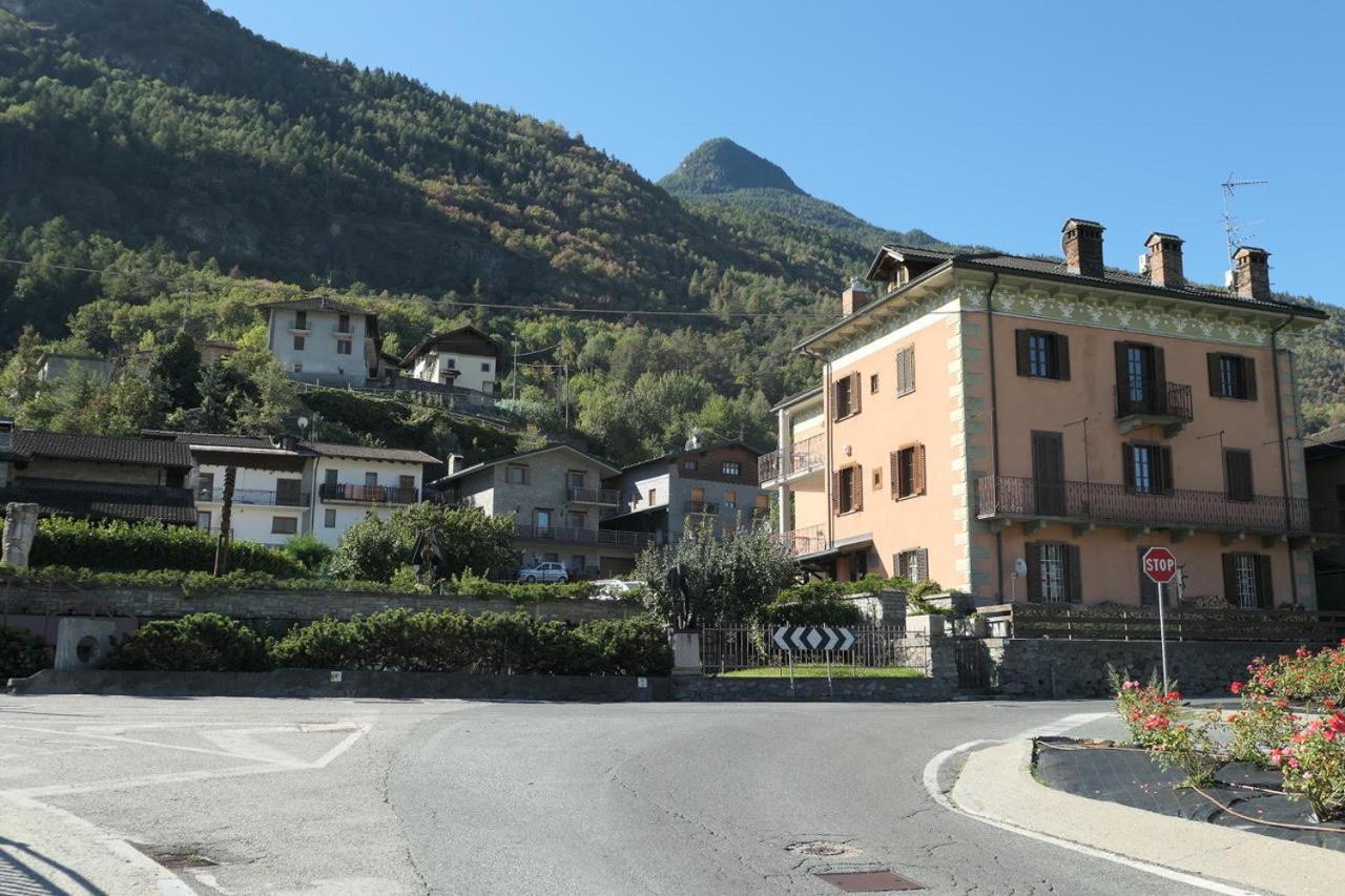 Casa Vacanze Valle D'Aosta - Maison Lugon Екстериор снимка