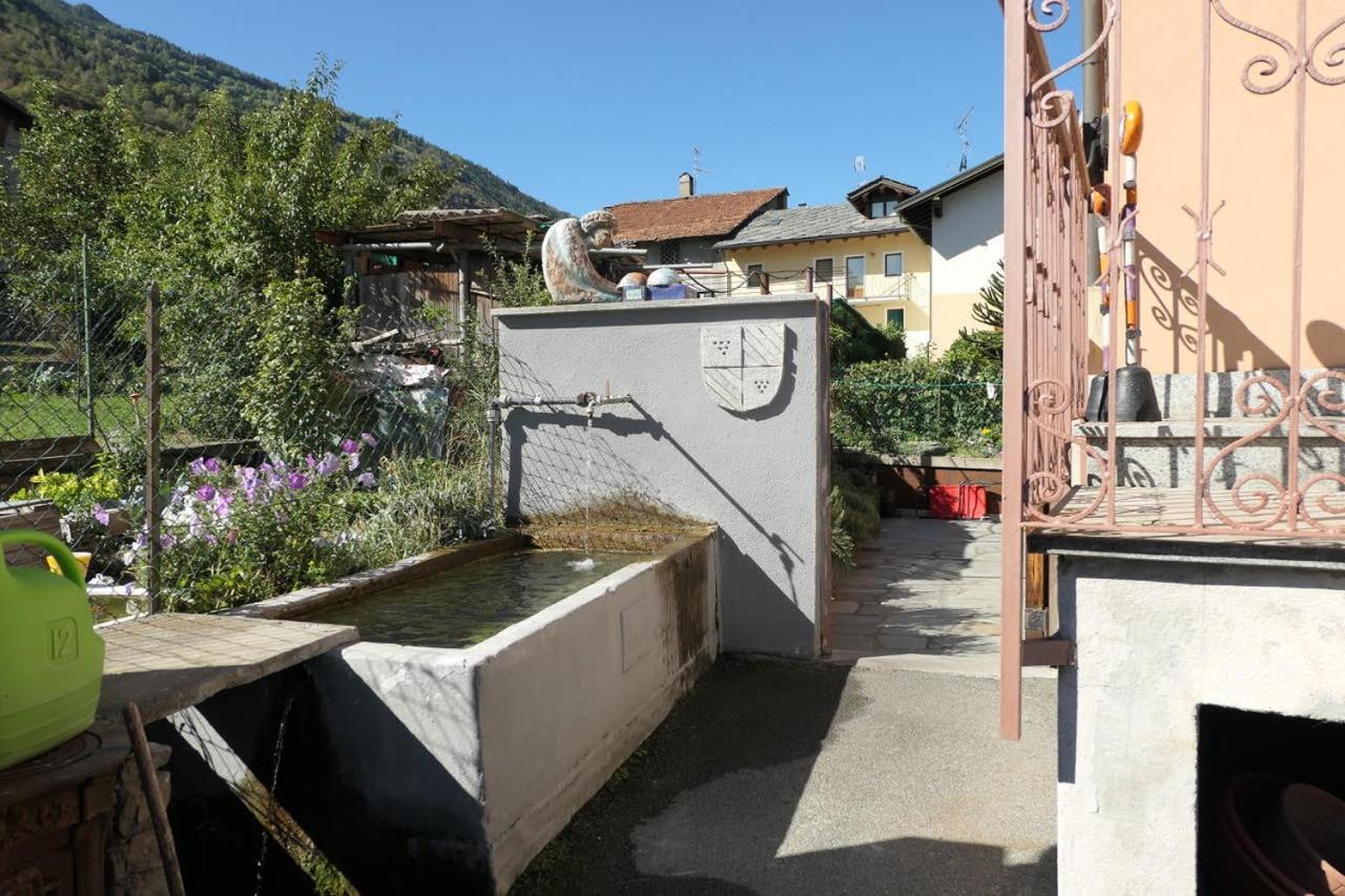 Casa Vacanze Valle D'Aosta - Maison Lugon Екстериор снимка